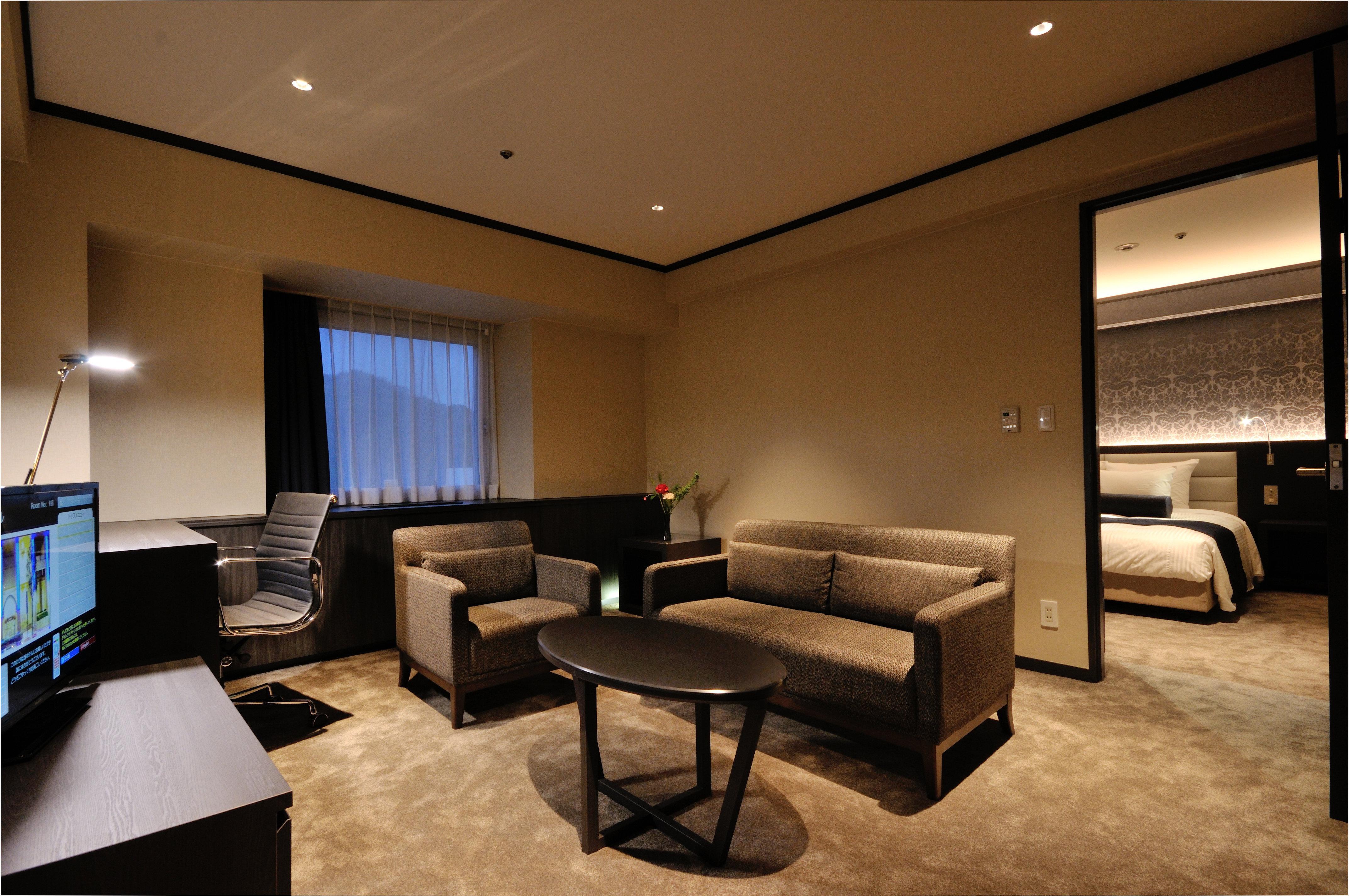 Отель Ana Crowne Plaza Matsuyama By Ihg Экстерьер фото