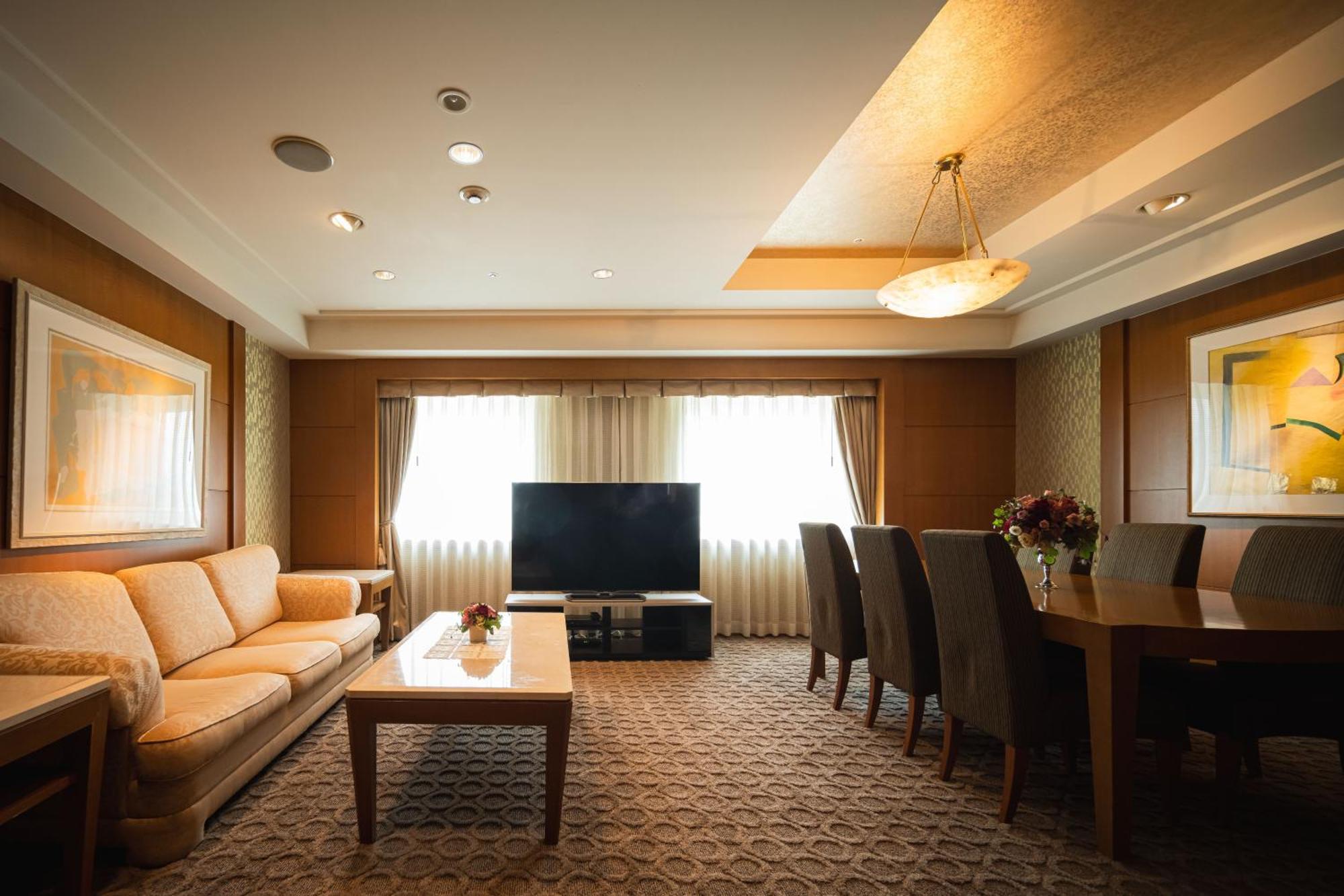 Отель Ana Crowne Plaza Matsuyama By Ihg Экстерьер фото