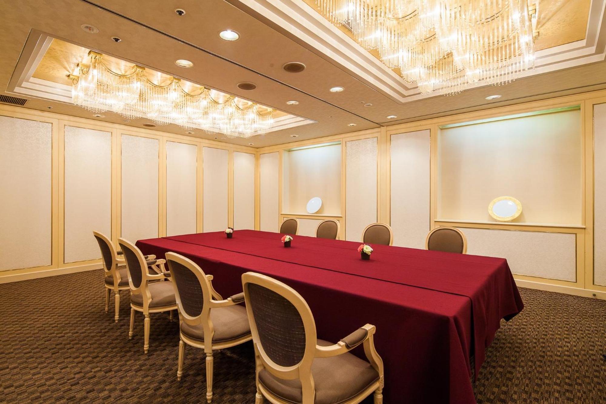Отель Ana Crowne Plaza Matsuyama By Ihg Экстерьер фото