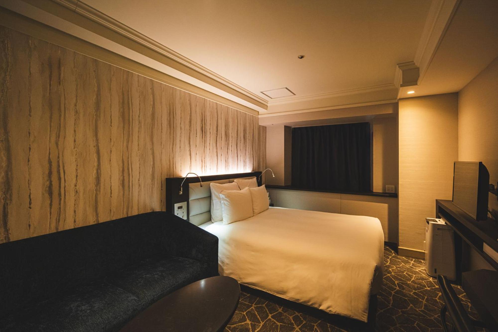 Отель Ana Crowne Plaza Matsuyama By Ihg Экстерьер фото